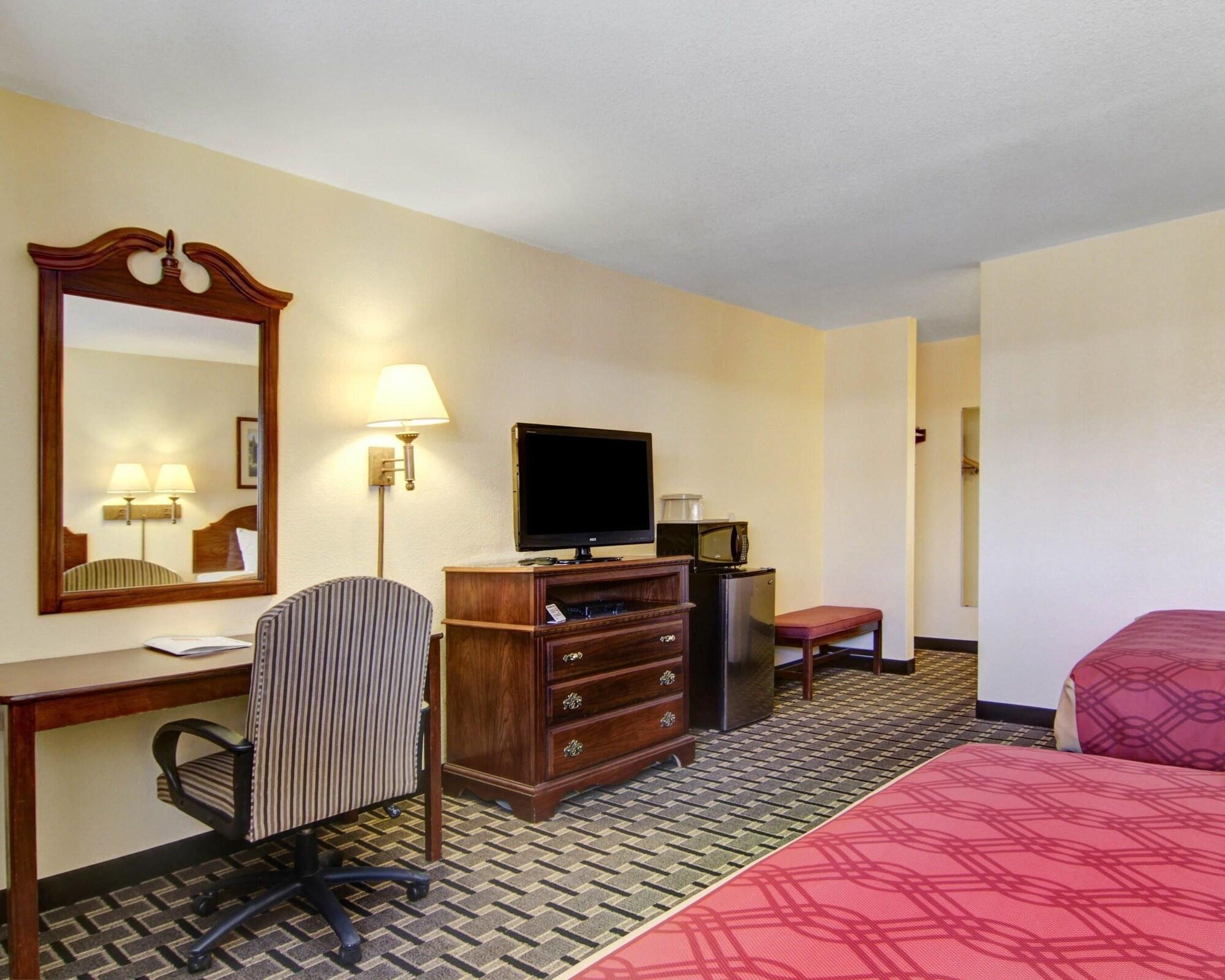 Econo Lodge Inn & Suites Santa Rosa Extérieur photo